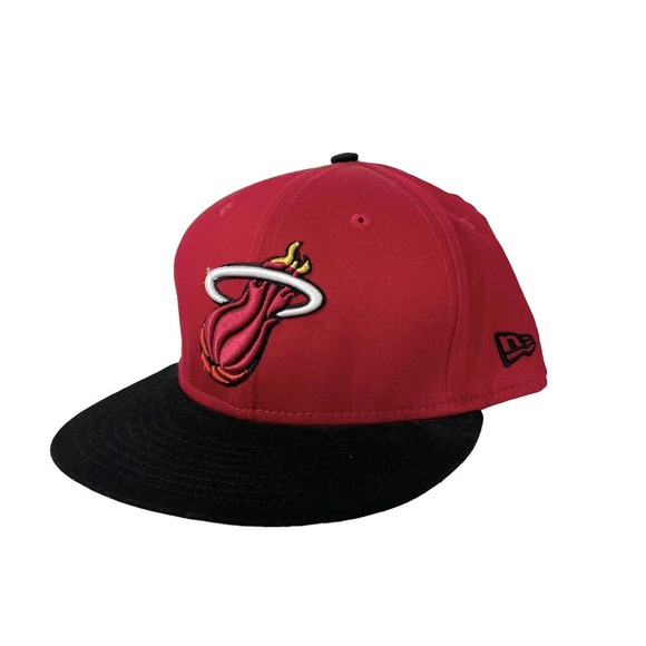 New Era Other - NEW ERA 59FIFTY Miami Heat‎ SnapBack Hat Cap Red Black Hardwood Classics VGC